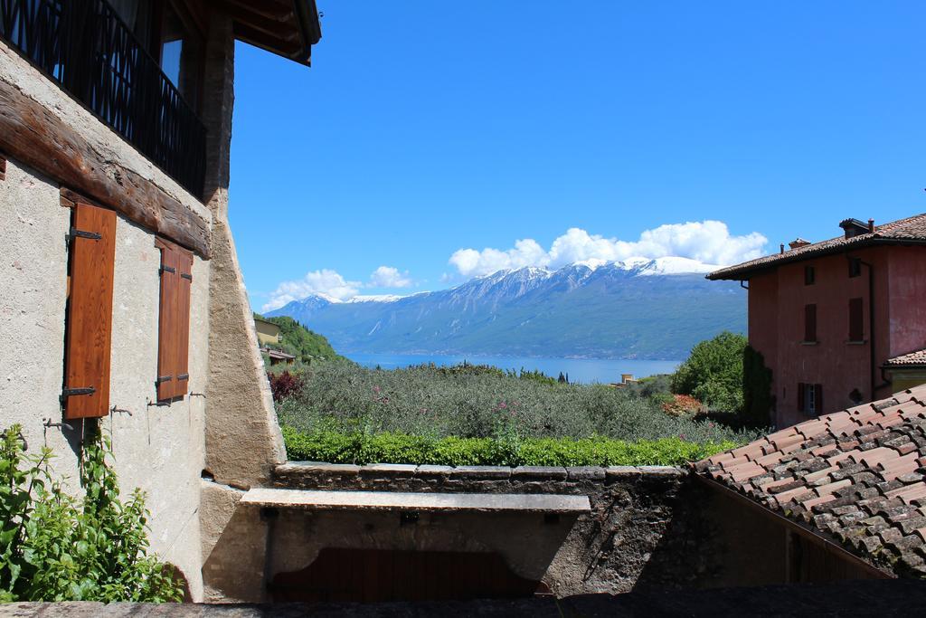 Albergo Locanda Cavallino トスコラーノ・マデルノ エクステリア 写真